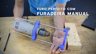 FURO RETO com furadeira manual  Marcenaria hobby 17 [upl. by Linker]