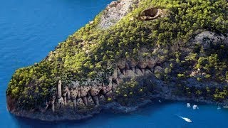 10 ÎLES LES PLUS DANGEREUSES AU MONDE [upl. by Htebazileyram]